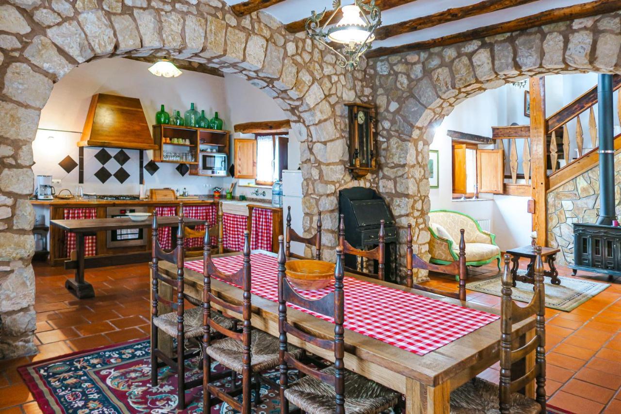 Masia Pou De La Vinya Sitges Exteriör bild