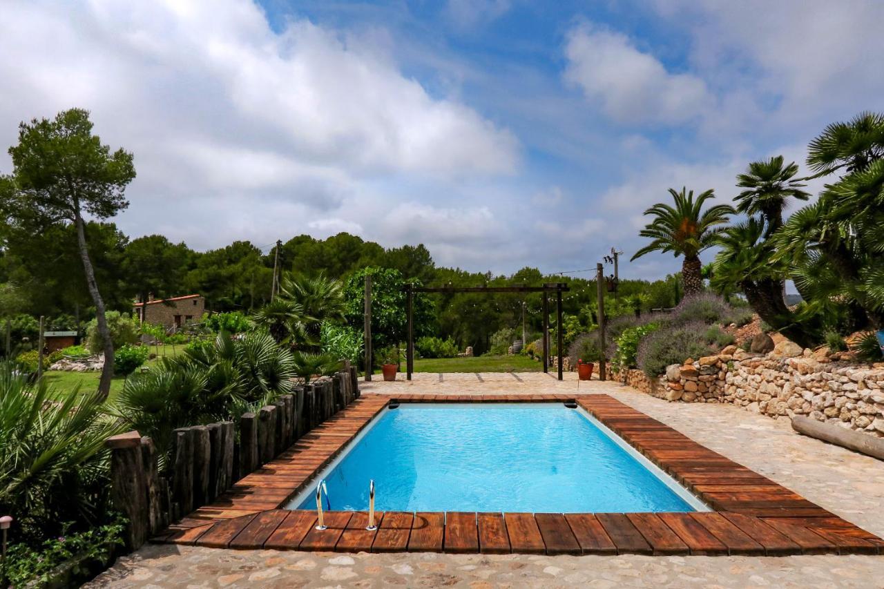 Masia Pou De La Vinya Sitges Exteriör bild