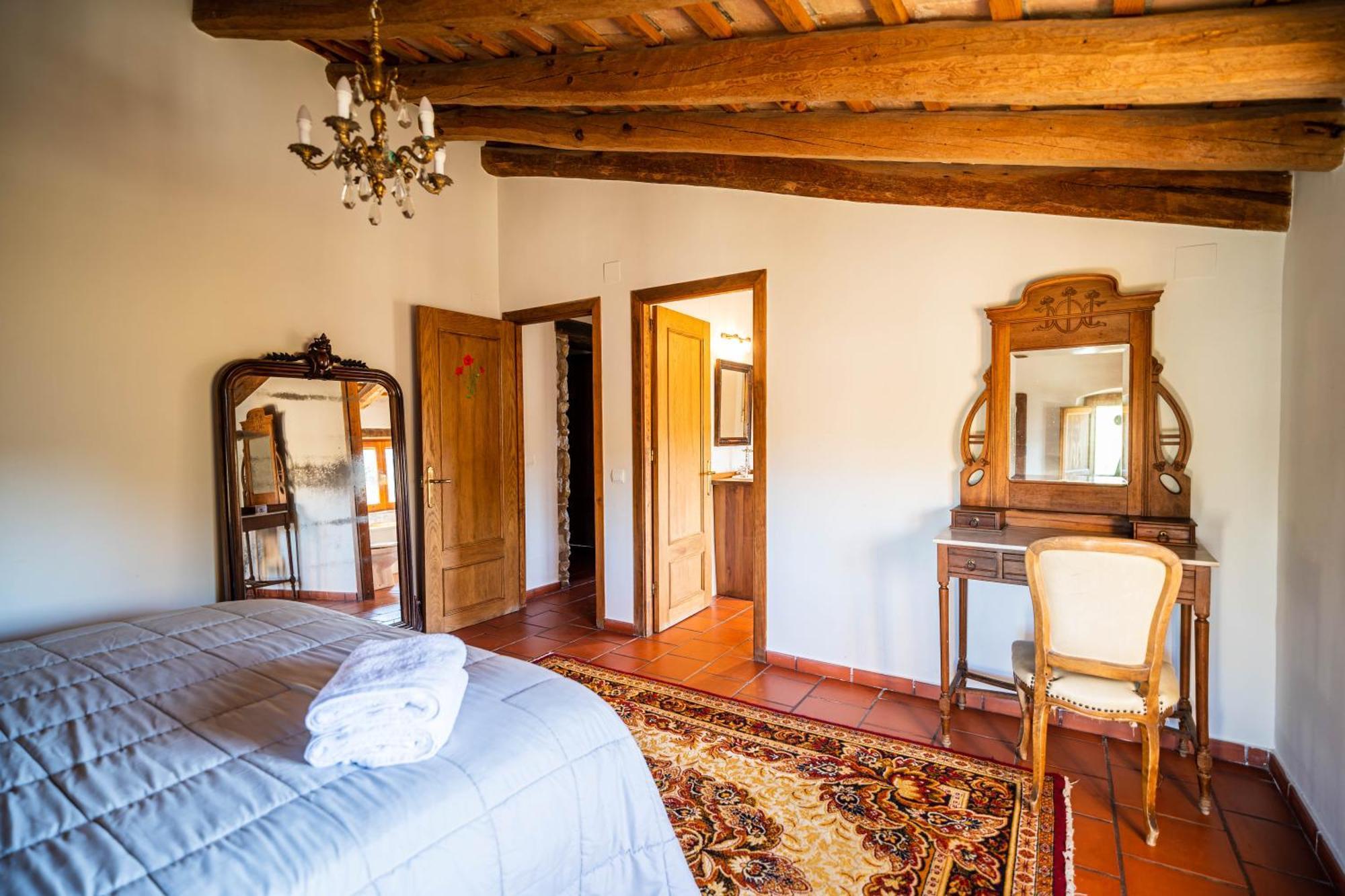 Masia Pou De La Vinya Sitges Exteriör bild